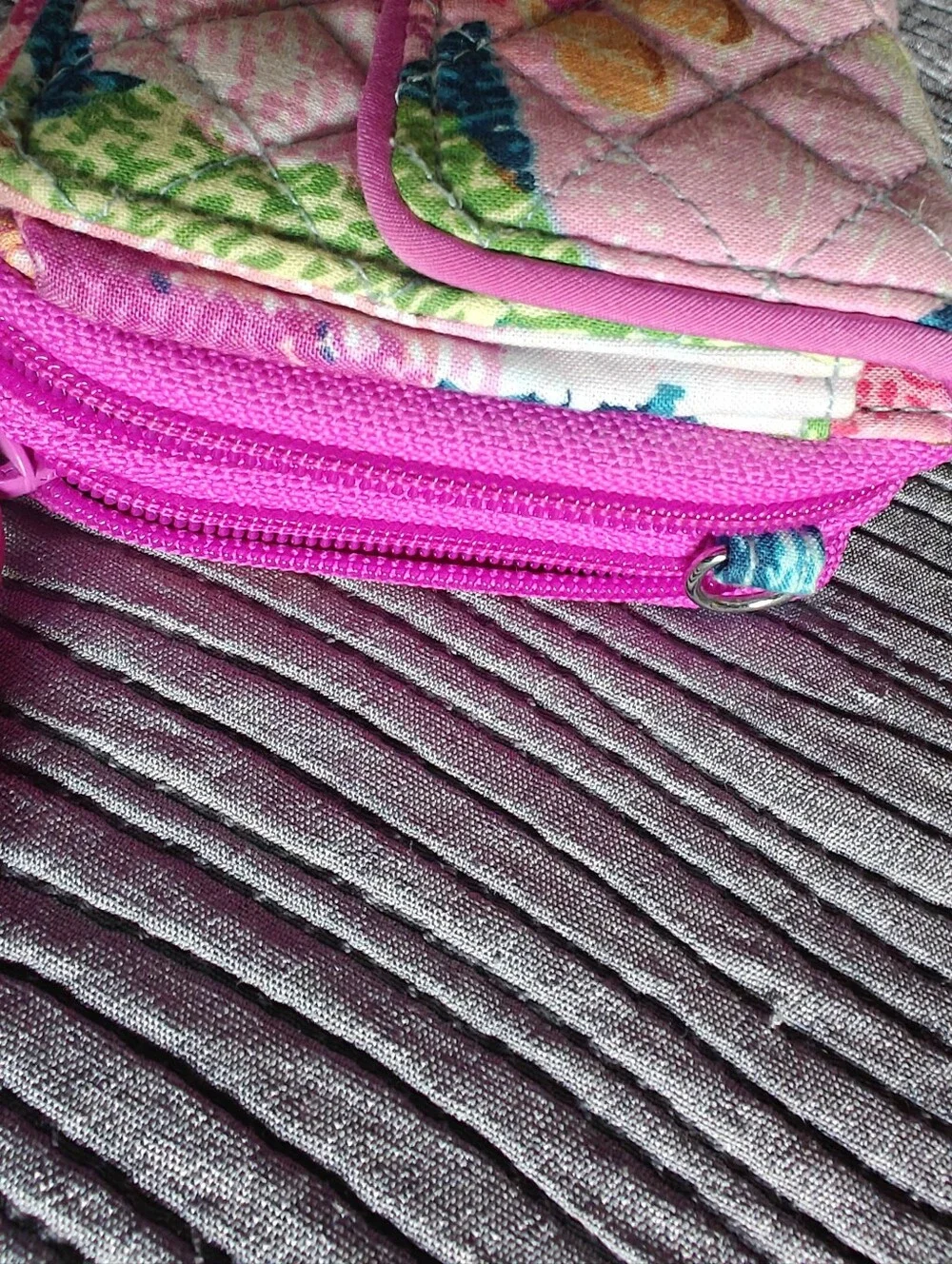 Vera Bradley Accordion Crossbody Bag Wallet Superbloom Missing Strap 7x5